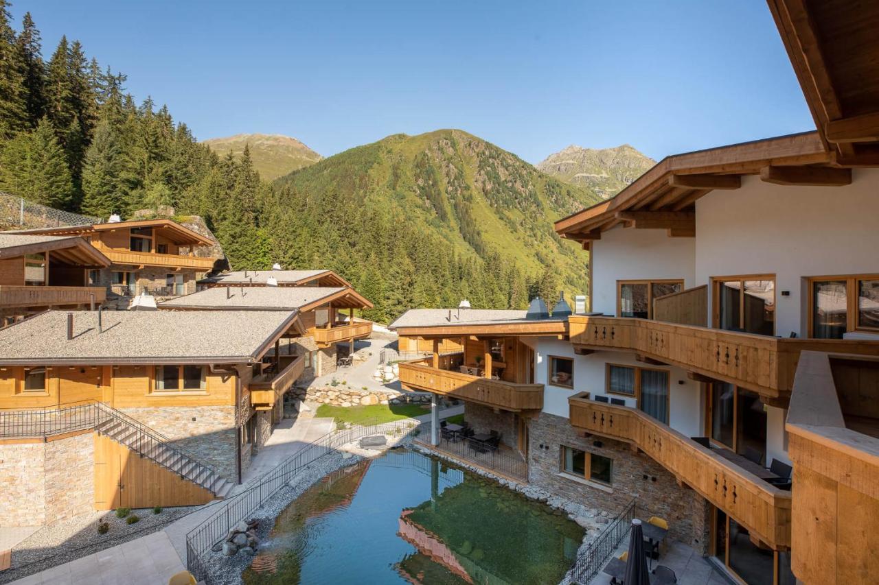 Das Chaletdorf - Pitztal Sankt Leonhard im Pitztal Kültér fotó